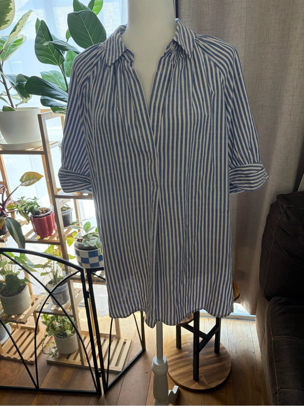 Max Studio Blue and White Striped Casual Button-Down Shirt
